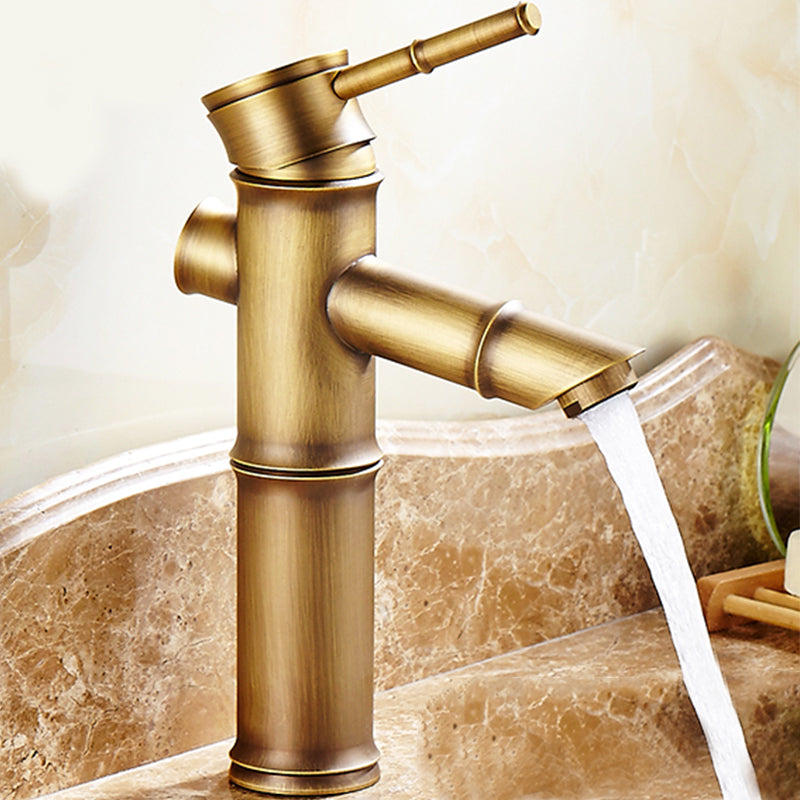 Avtoit | Country style single hole basin faucet with a lever handle