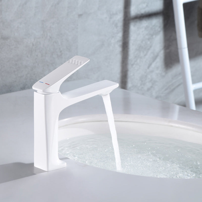 Avtoit | Modern Vessel Sink Faucet Copper Lever Handle Low Arc Vessel Faucet for the Bathroom
