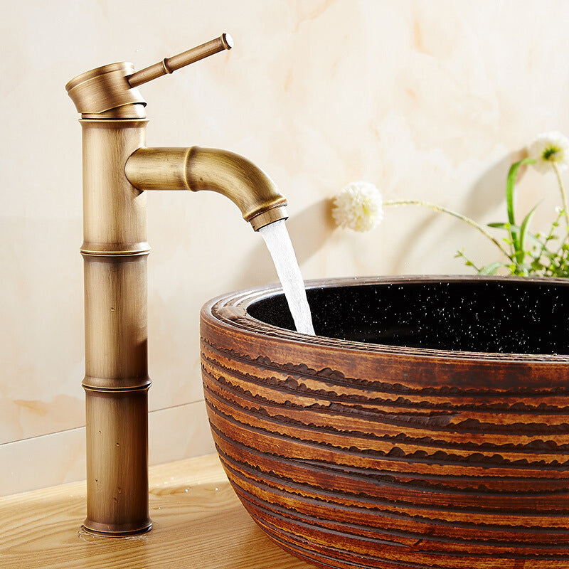 Avtoit | Farmhouse Brass Bathroom Faucet With Lever Handle Single Hole Sink Faucet
