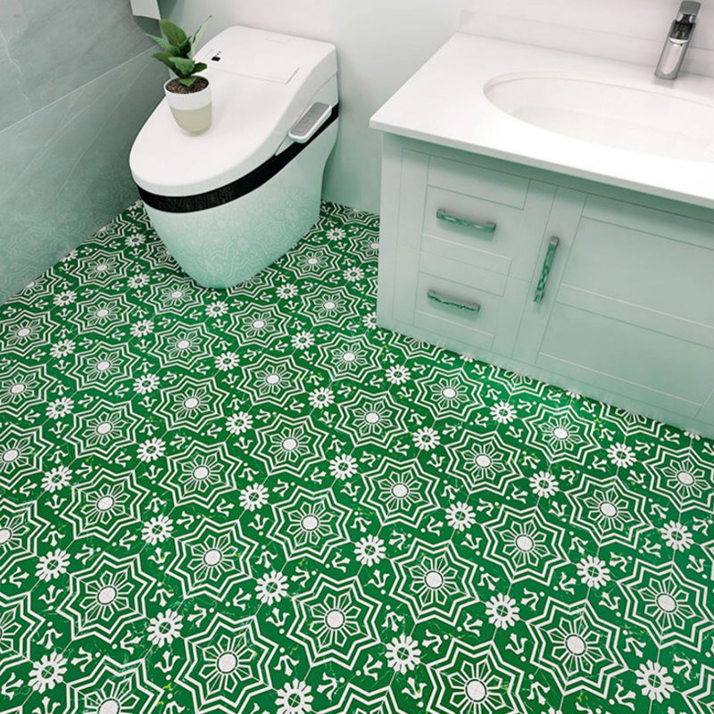 Avtoit | Matte-gloss vinyl floor coverings for peeling off and permanently sticking with quadrant edge