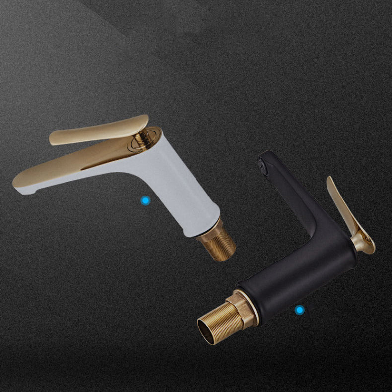 Avtoit | Luxury 1 Handle Sink Bathroom Faucet Round Brass Sink Faucet with Water Hose