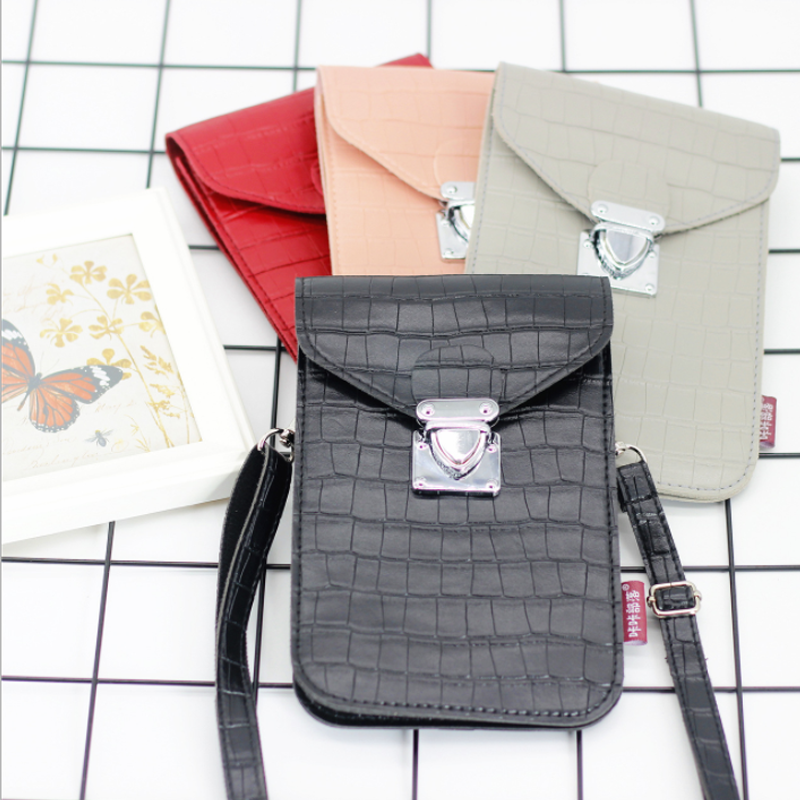Avtoit | Wearable Touchscreen Phone Case