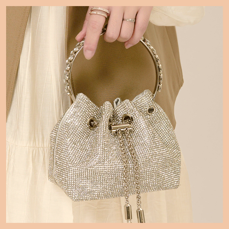Avtoit | Diamond Drawstring Bucket Bag