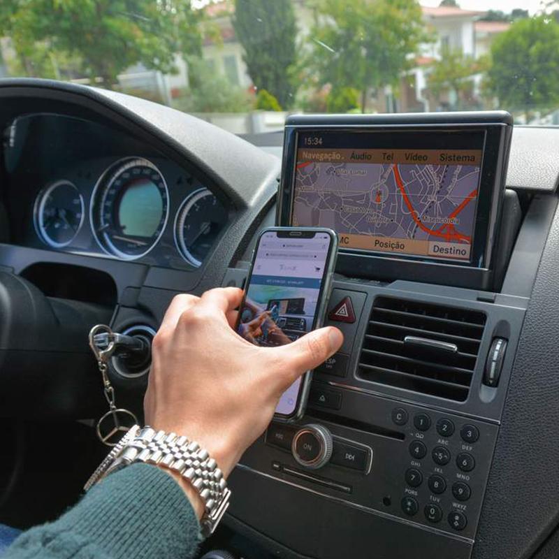 Avtoit | Magnetic Car Air Vent Phone Holder