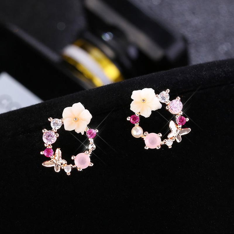 Avtoit | Flower Pearl Earrings