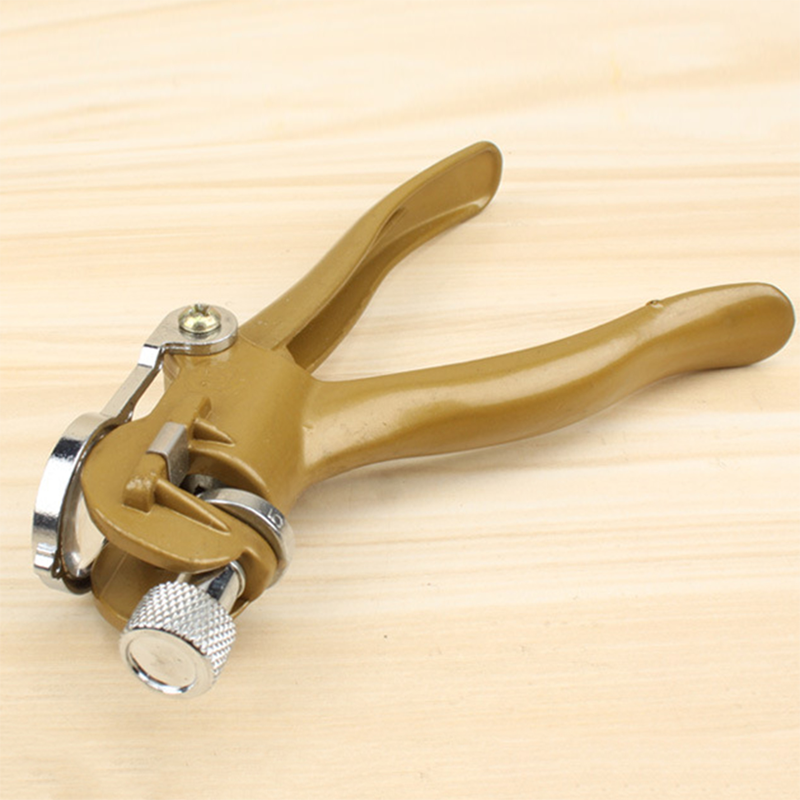 Avtoit | Wood processing serrated edge pliers