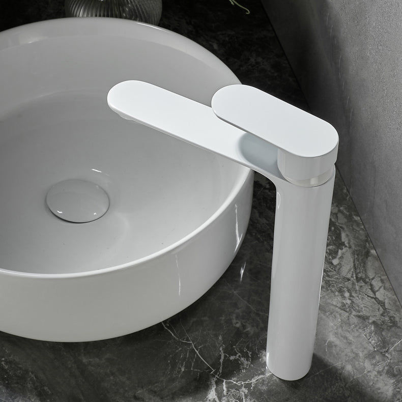 Avtoit | Bathroom Sink Faucet Lever Handle Brass Monochrome Bathroom Faucet