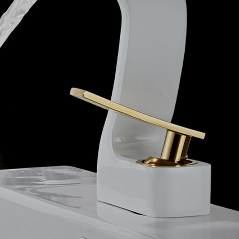 Avtoit | Modern Single-Lever Basin Faucet Bathroom Brass Central Faucet