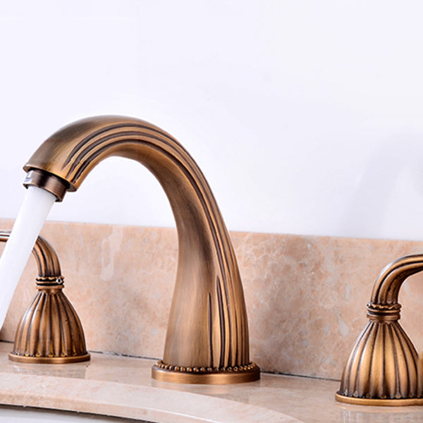 Avtoit | Widely Used Bathroom Faucet 3 Hole Round Sink Faucet