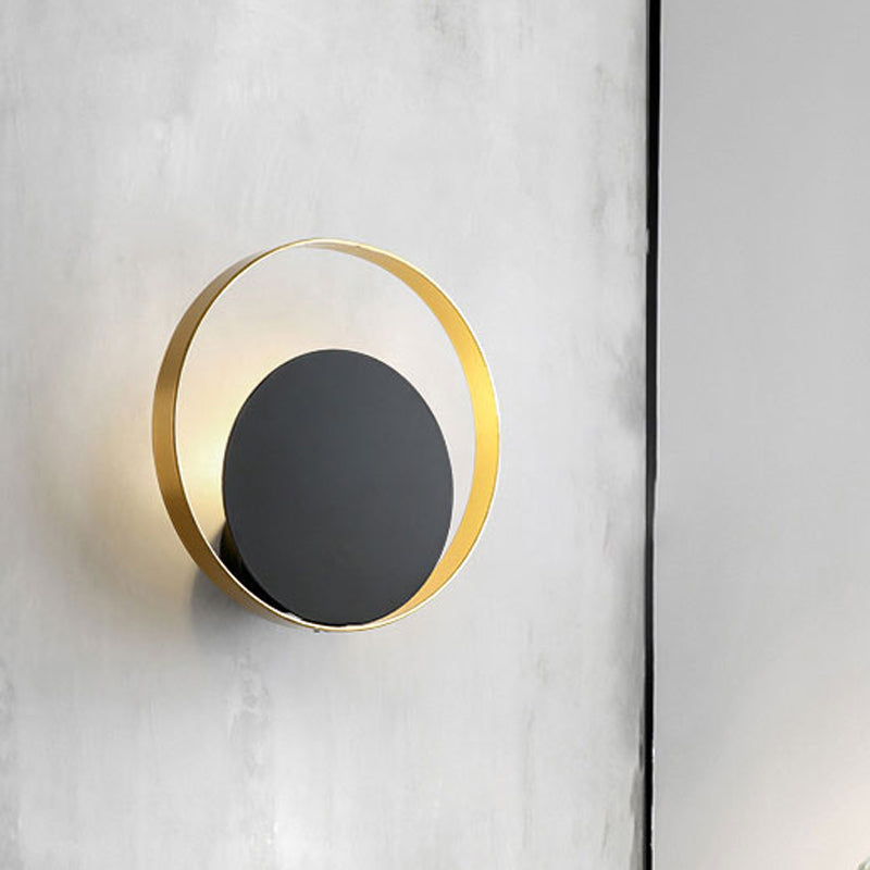 Avtoit | Metallic Round Wall Light Modernist 1-Head LED Wall Lamp in Black and Gold for the Corner