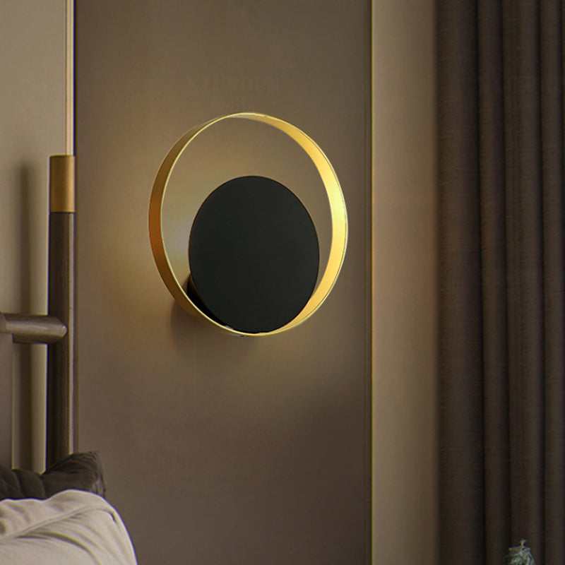 Avtoit | Metallic Round Wall Light Modernist 1-Head LED Wall Lamp in Black and Gold for the Corner