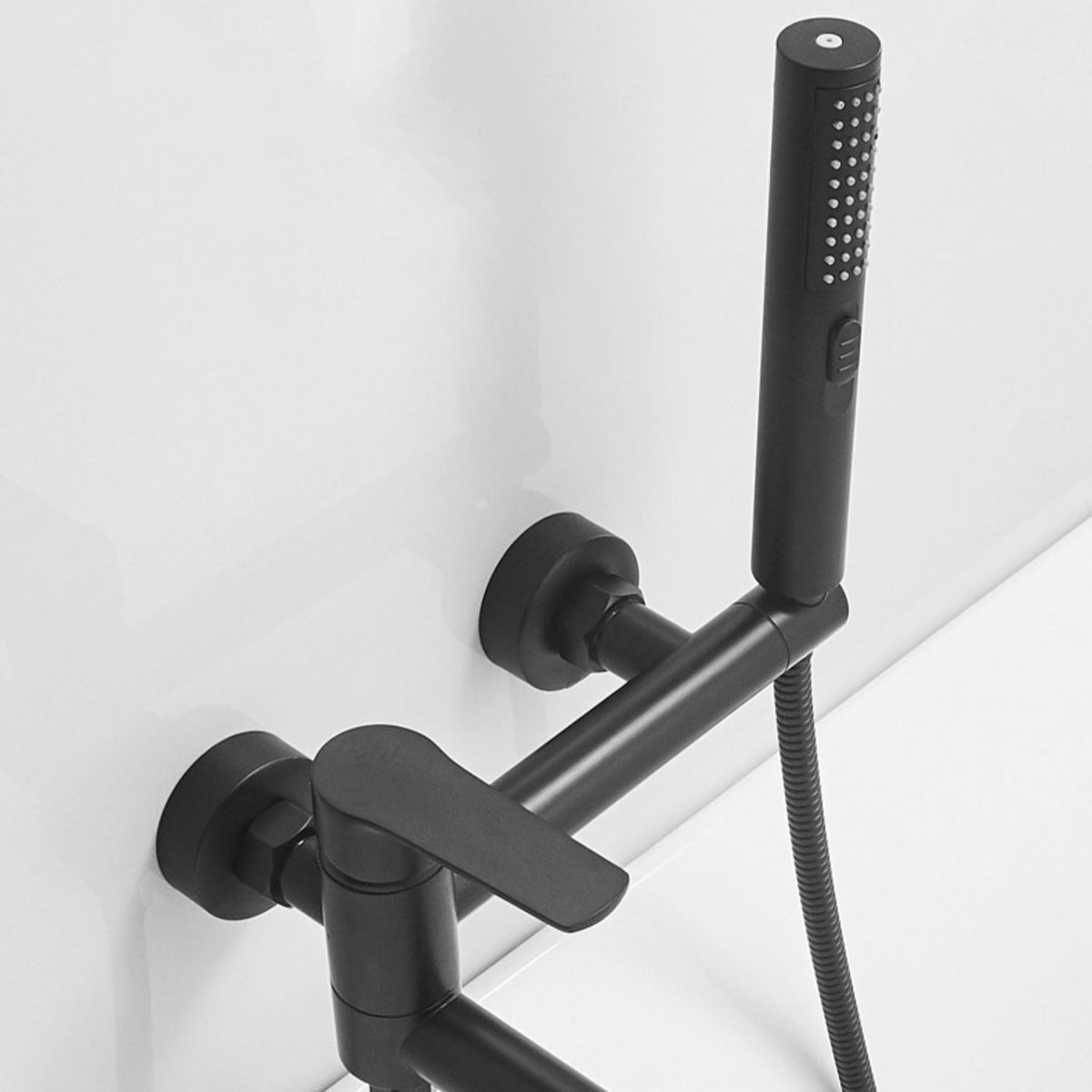 Avtoit | Swivel spout bathtub faucet single lever handle hand shower bathtub filling valve with shower hose