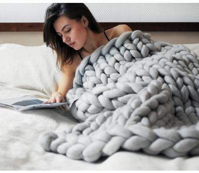 Avtoit | Chunky Knit Blanket