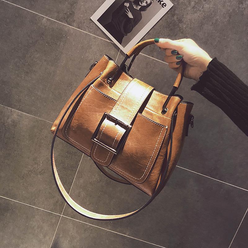 Avtoit | New Retro Bucket Bag
