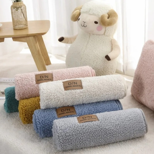 Avtoit | Waterproof Sofa Throw Covers | Slip Couch Protector | Washable Sofa Cover for Sofa Beds