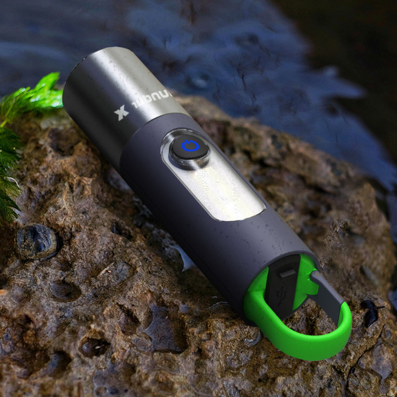 Avtoit | Zoomable LED Flashlight