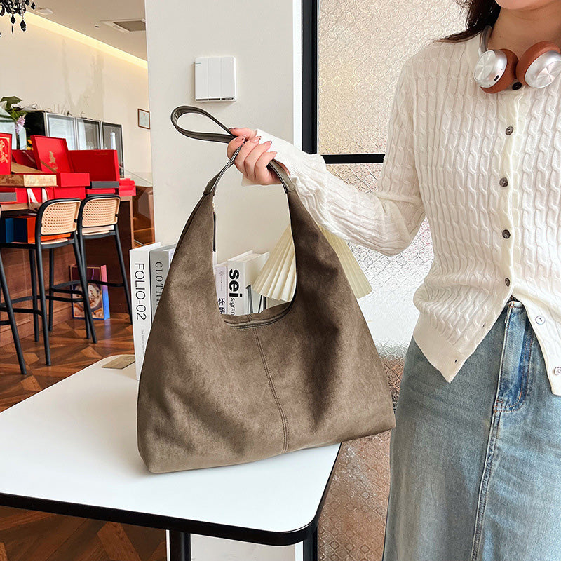 Avtoit | Suede messenger bag with large capacity