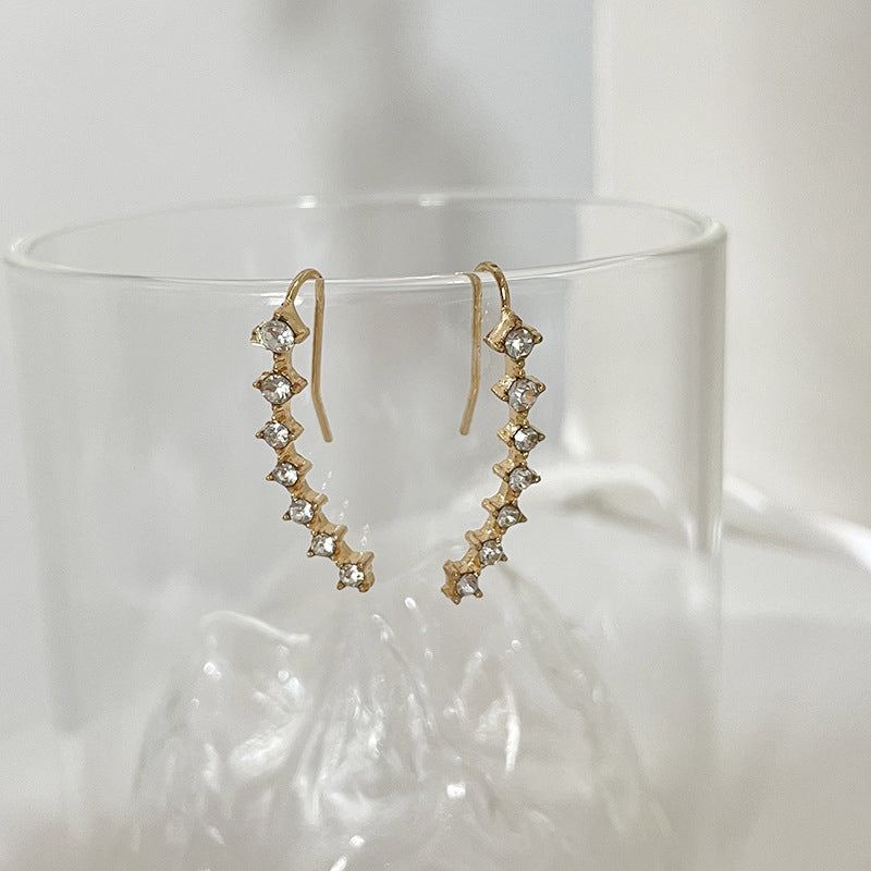 Avtoit | Seven Star Diamond Stud Earrings