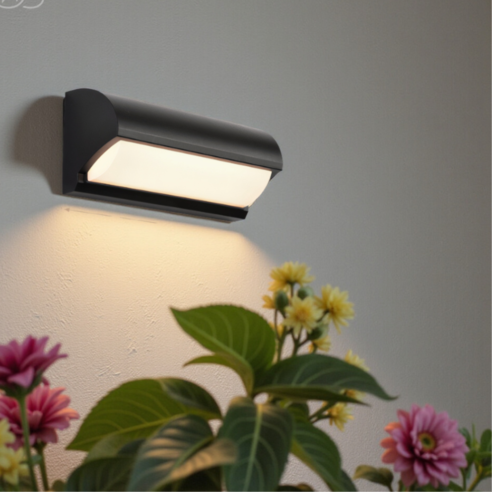 Avtoit | Modern Black Outdoor LED Wall Light – Weatherproof Warm Lighting for Garden, Patio & Entryways