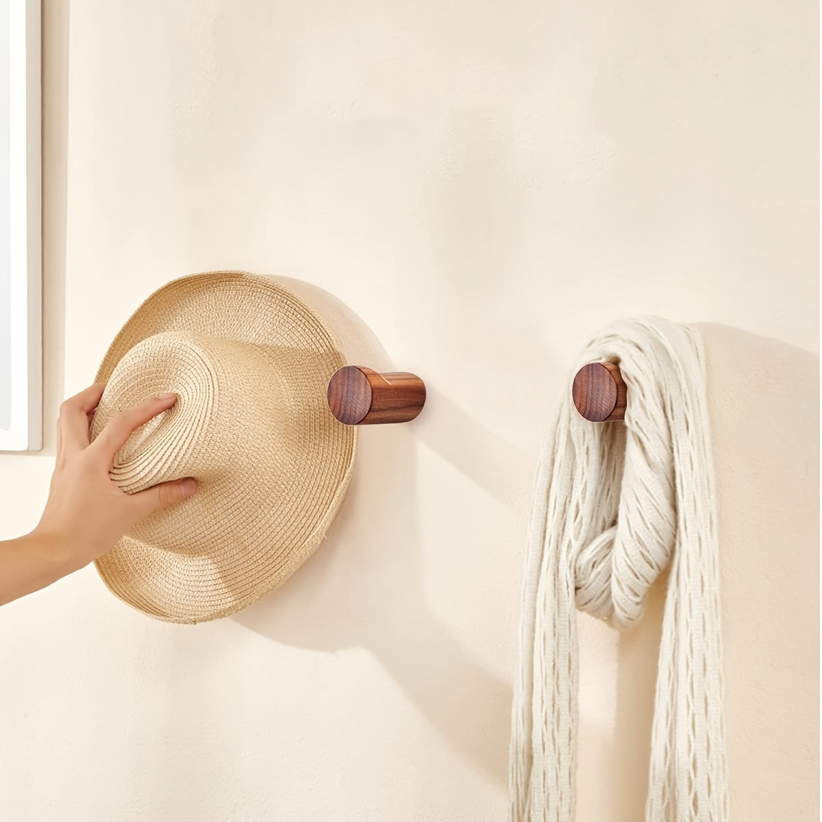 Avtoit | Walnut Wood Wall Hook