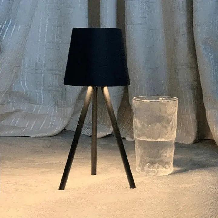 Avtoit | LumaStand - Sleek Tripod Table Light