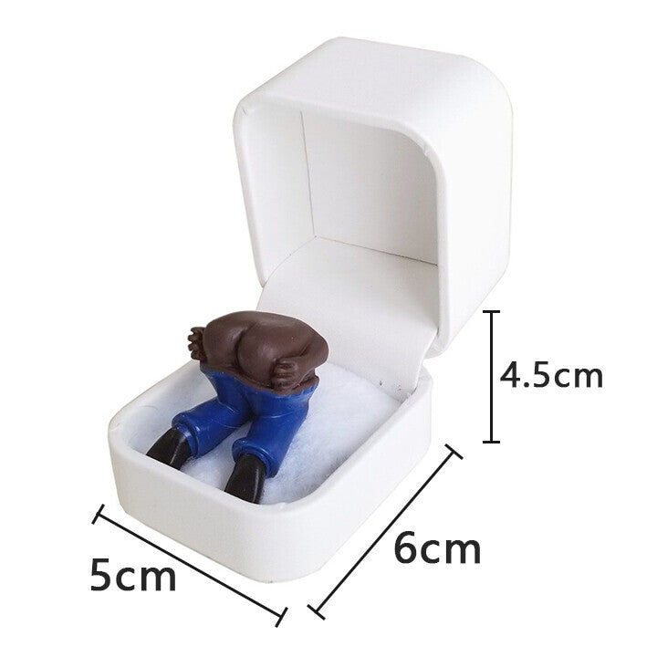 Avtoit | Farting Butt Engagement Ring Box