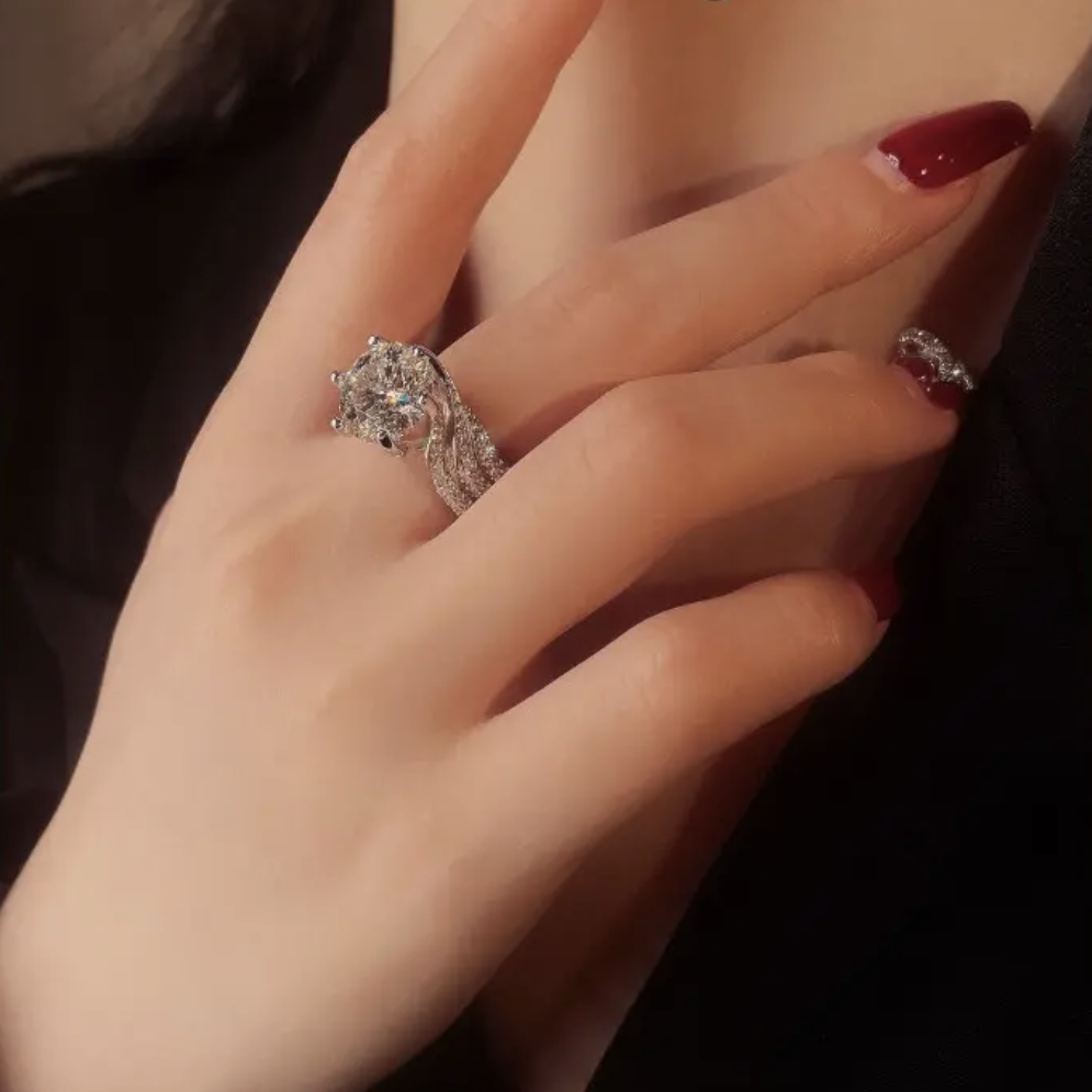 Avtoit | 3-Carat Super Flash Moissanite Ring