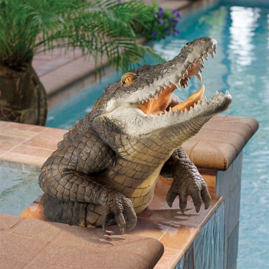 Avtoit | Garden Swamp Gator Statue