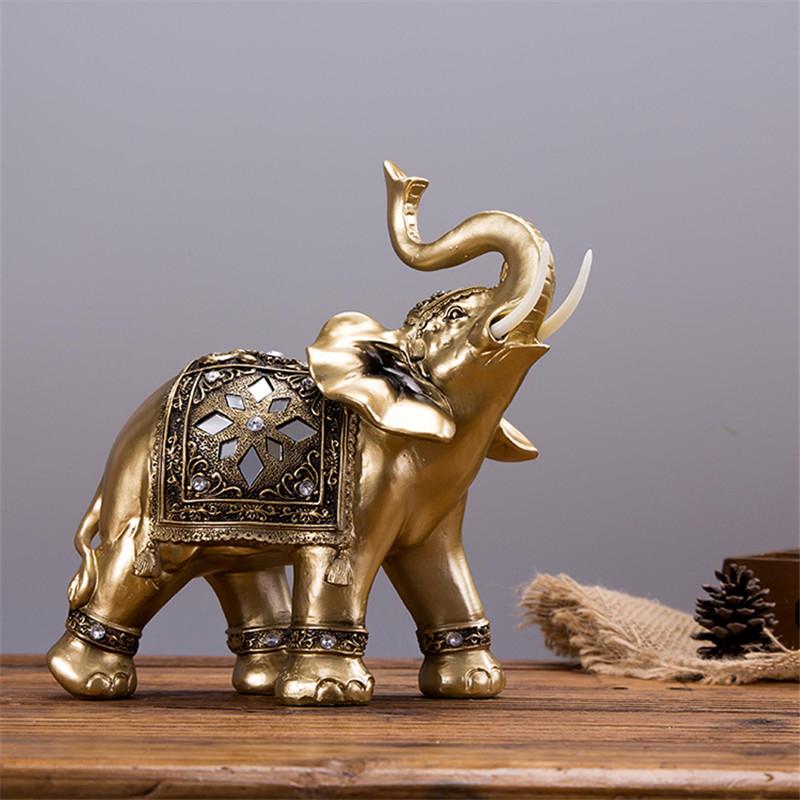 Avtoit | Golden Elephant Statue