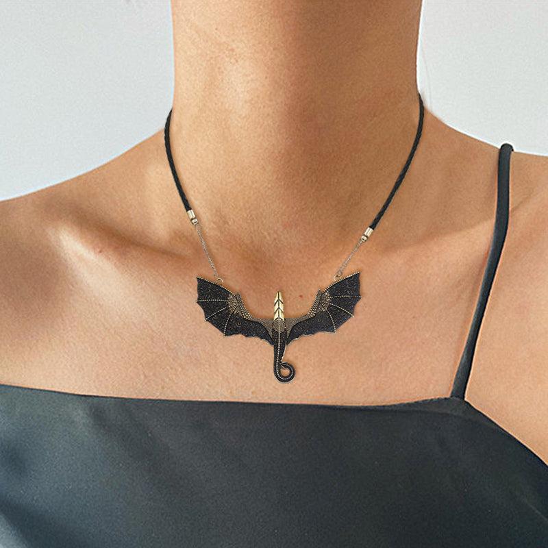 Avtoit | Flying Dragons Necklace