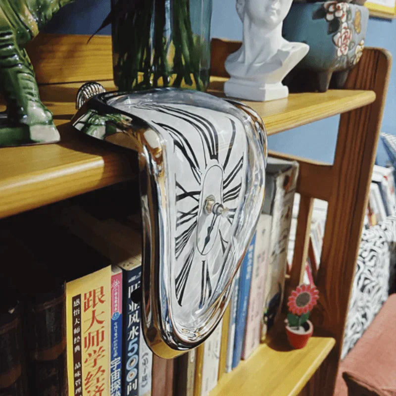 Avtoit | Melting Time Warp Clock