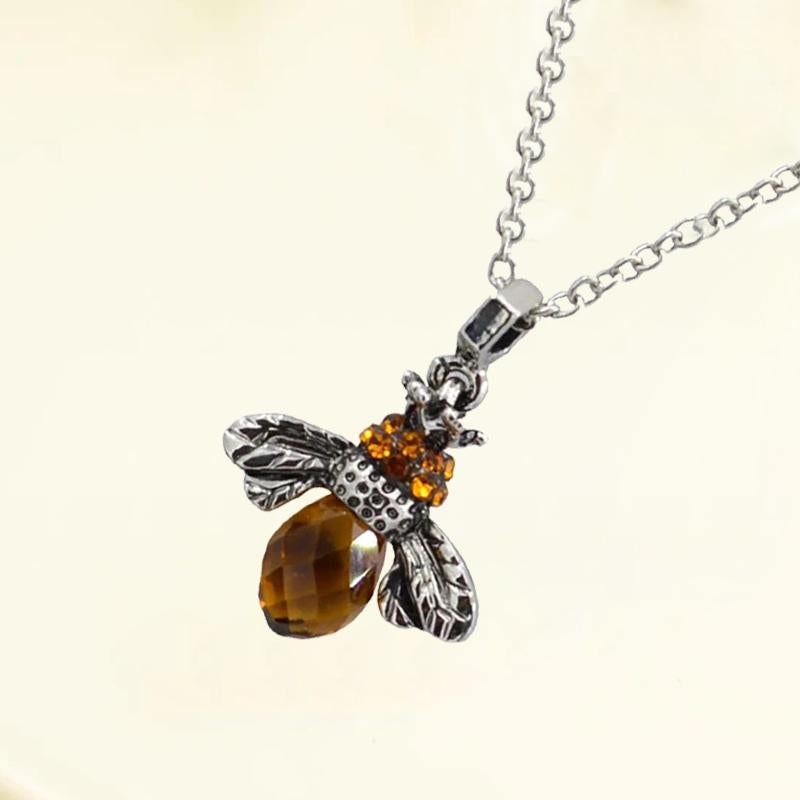 Avtoit | "Dancing Bee" Necklace