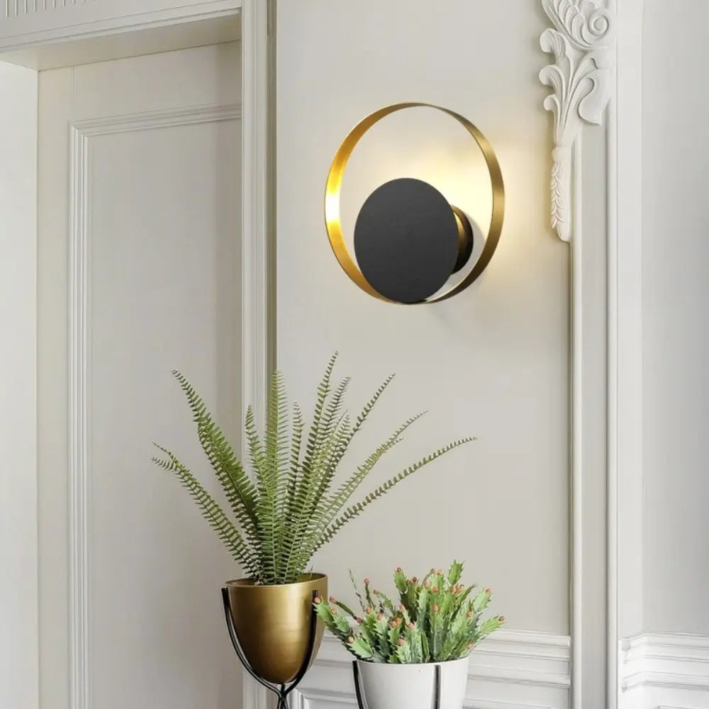Avtoit | HaloBright - Elegant Wall Lamp