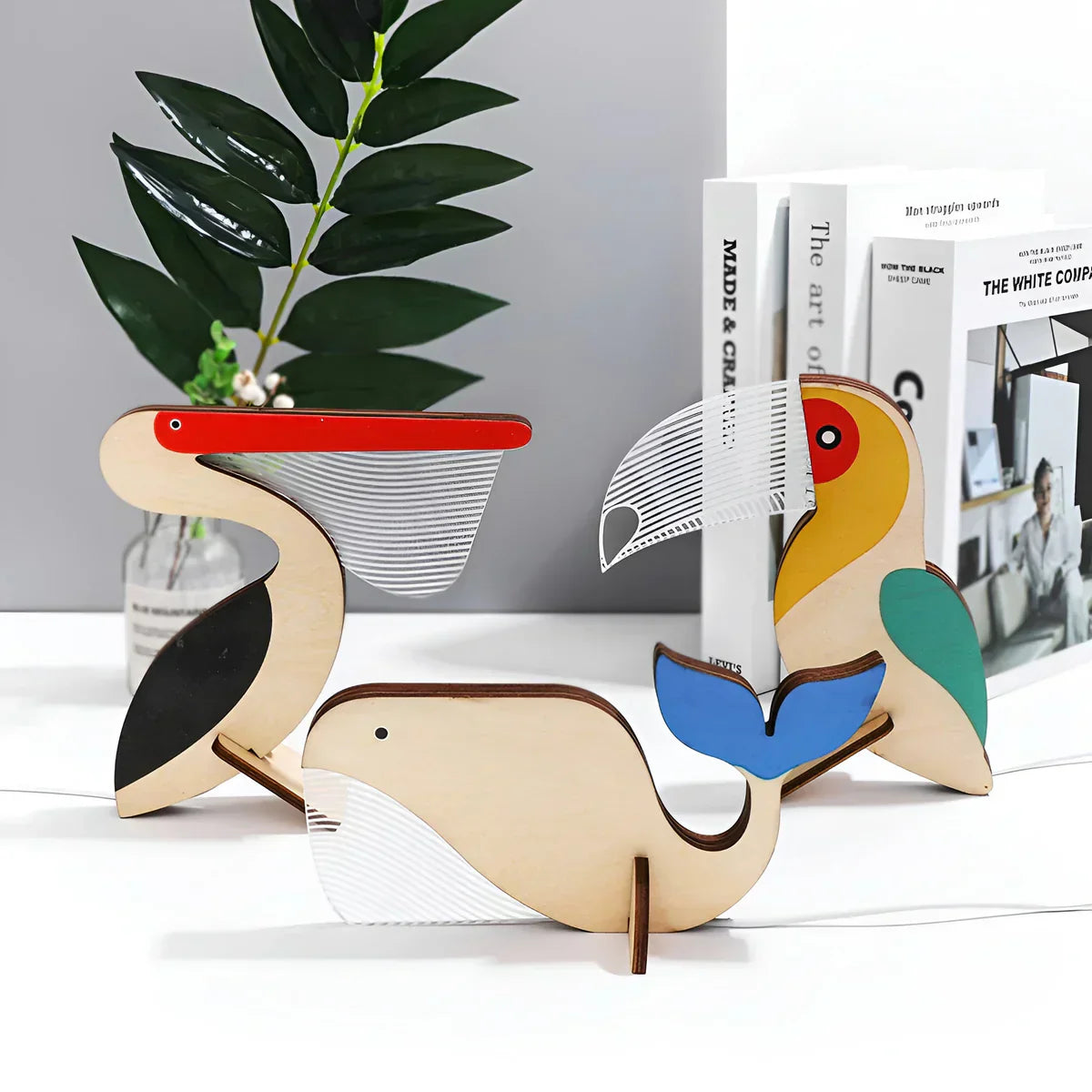 Avtoit | Animal Figure Table Lamp Made of Wood