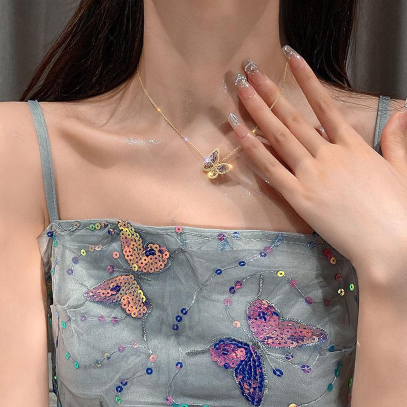 Avtoit | Hollow Butterfly Necklace