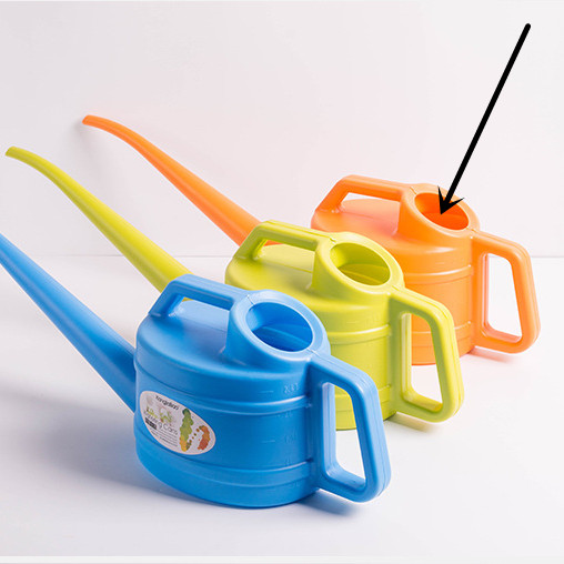 Avtoit | Watering can with long spout for precise and easy watering