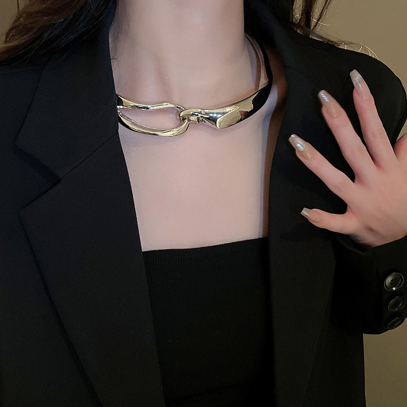Avtoit | Fluid Charm Necklace