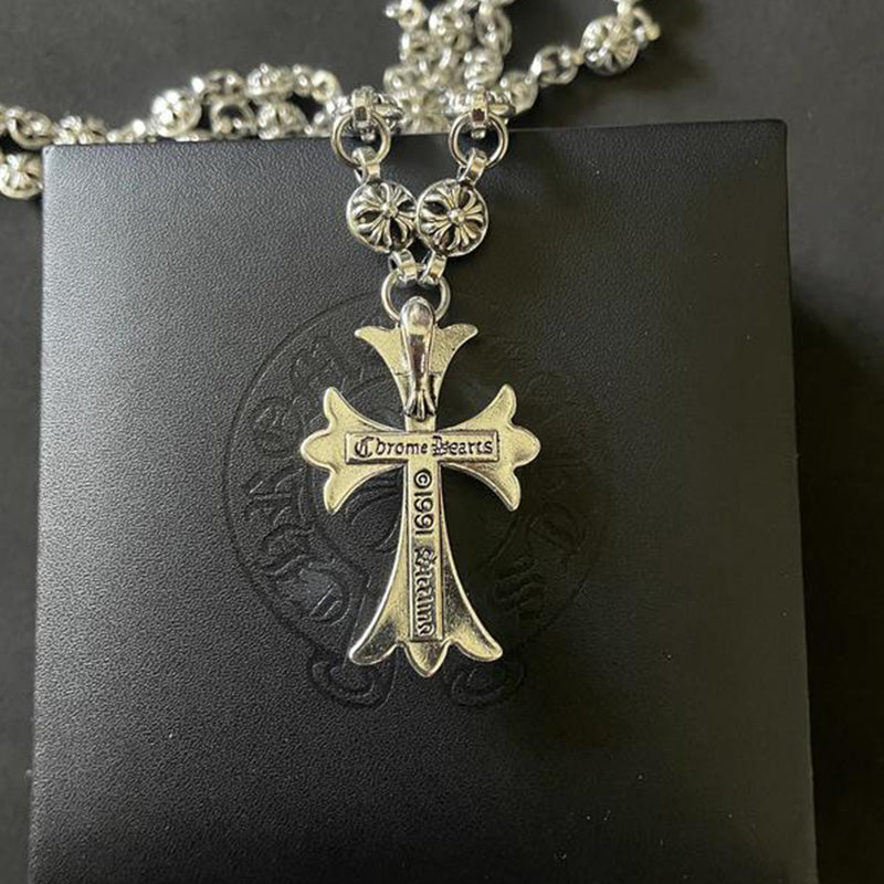Avtoit | Gothic Cross Pendant Necklace