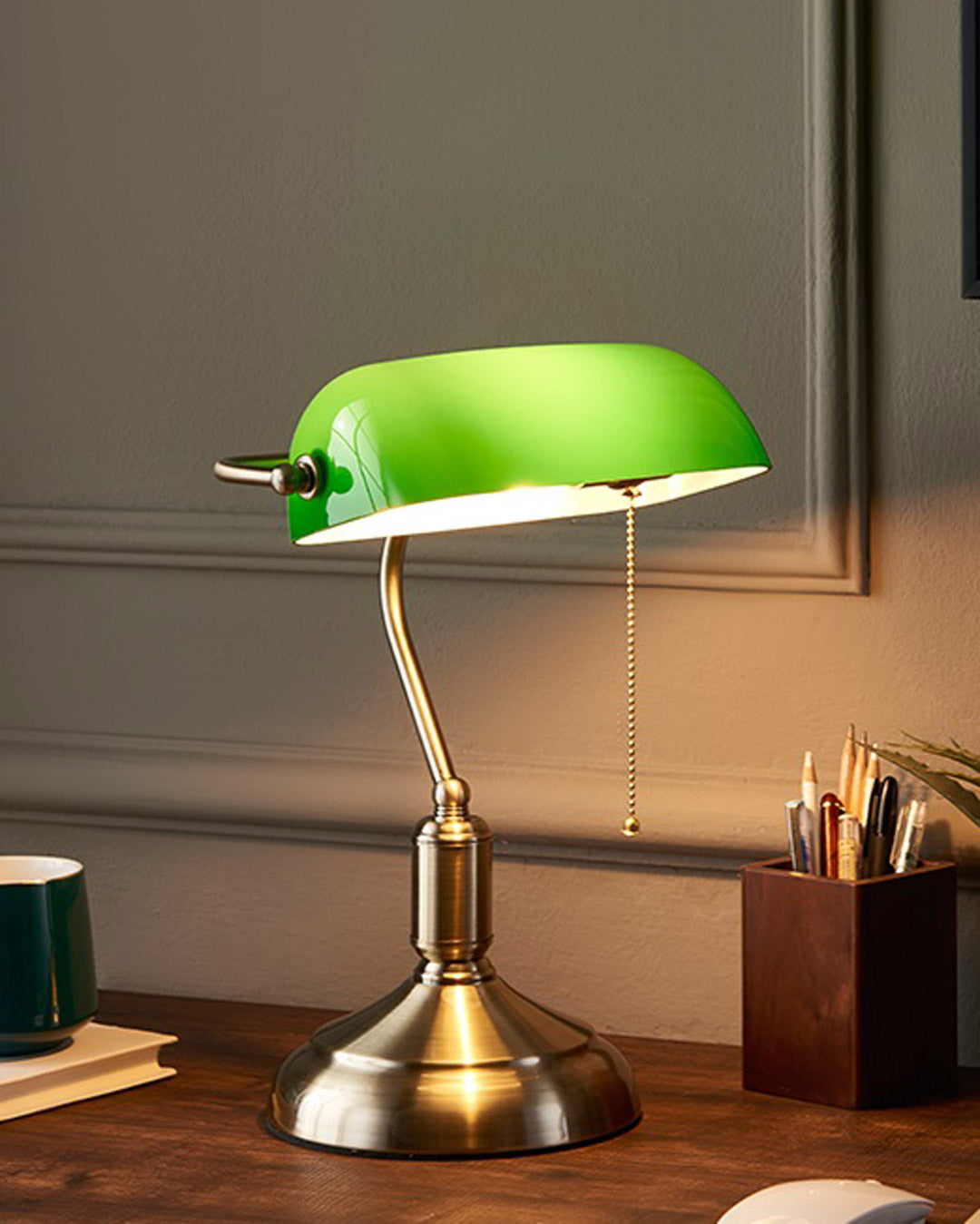 Avtoit | Classic Banker Lamp