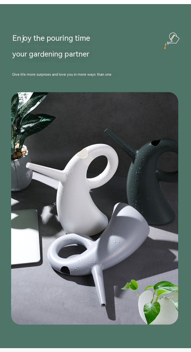 Avtoit | Watering can with extended spout – Elegant design for precise watering