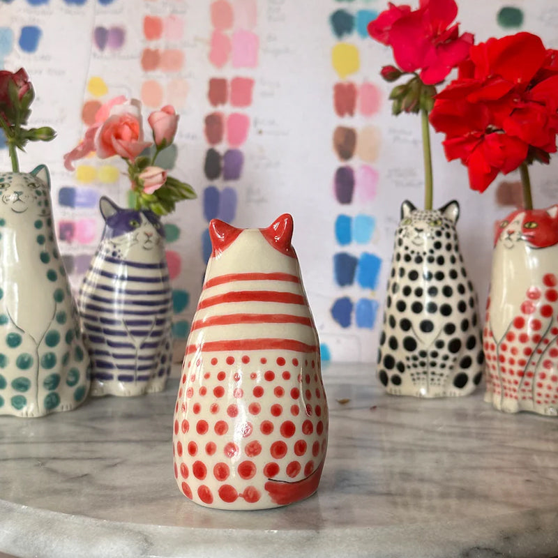 Avtoit | Dotted Cat Vase