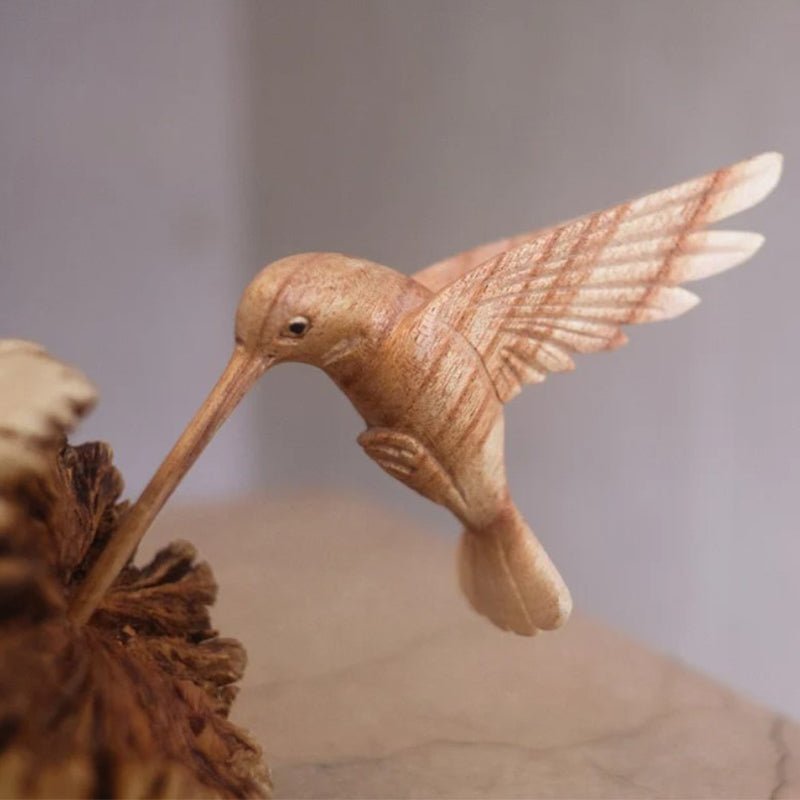 Avtoit | Hummingbird Feeding on a Flower, Handmade Sculpture