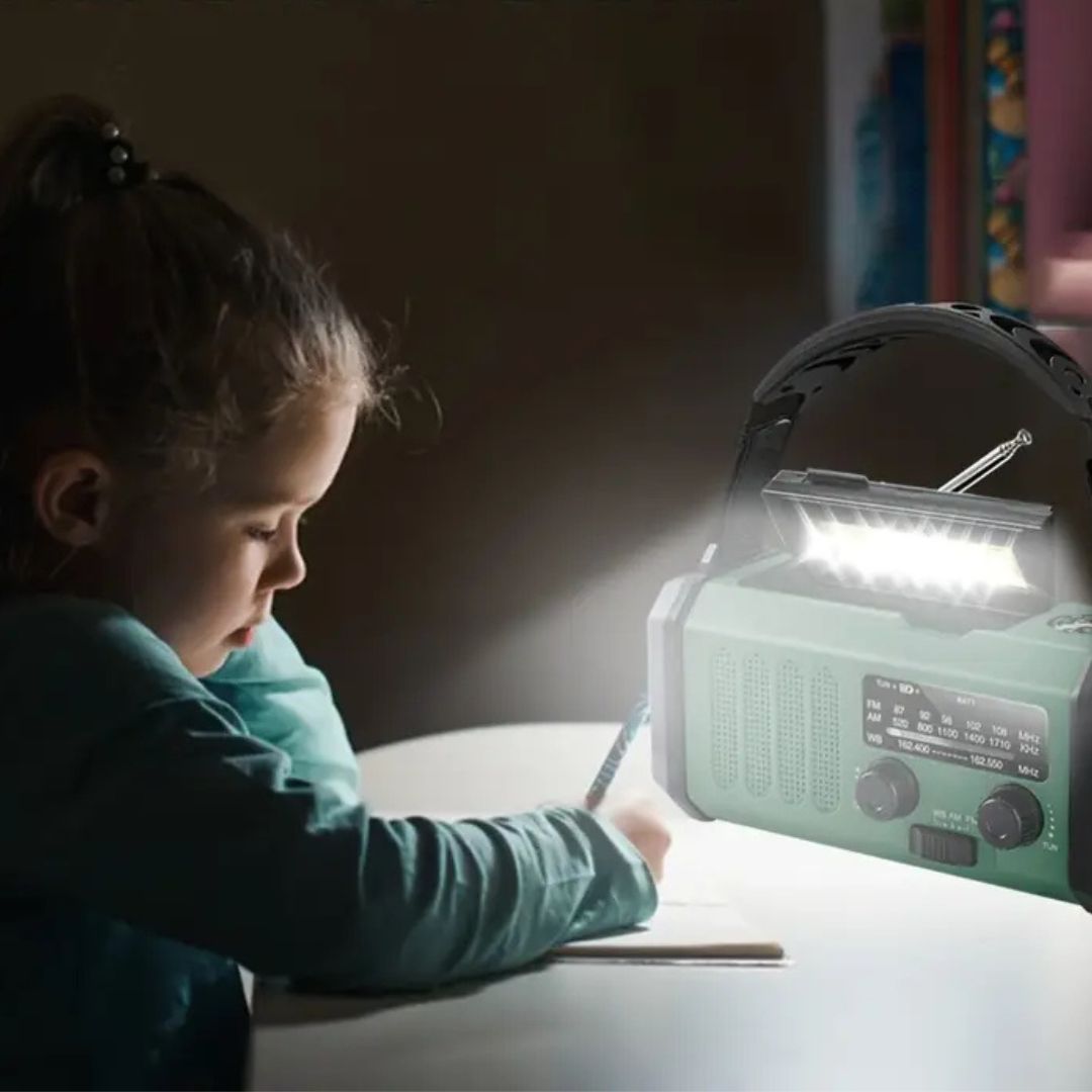 Avtoit | Solar emergency radio with power bank – crank radio with LED flashlight for camping & outdoor