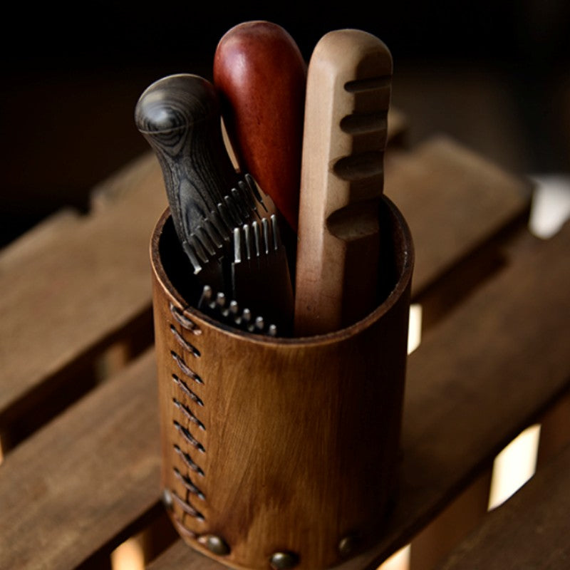 Avtoit | Handcrafted Vegetable Tanned Leather Pen Holder Desktop Ornament