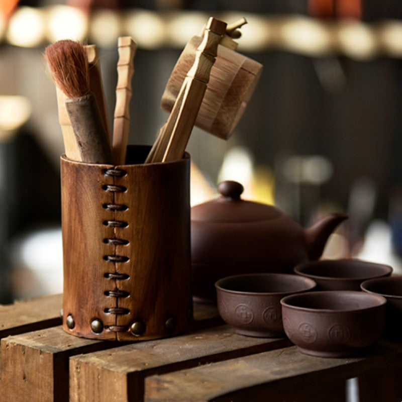 Avtoit | Handcrafted Vegetable Tanned Leather Pen Holder Desktop Ornament