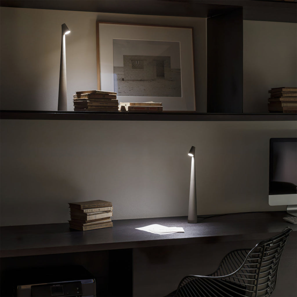 Avtoit | EcoLight – Energy-Efficient Rechargeable Desk Lamp