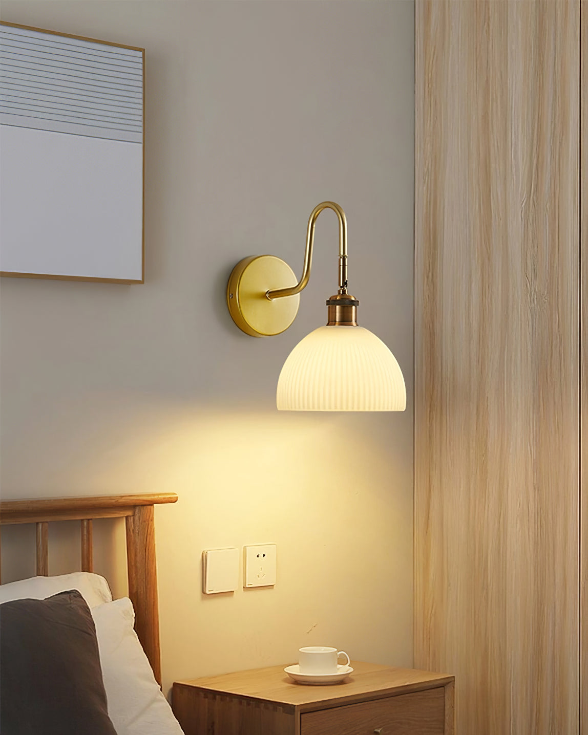 Avtoit | HeritageBeam – Classic Wall Lamp with Luxe Elegance