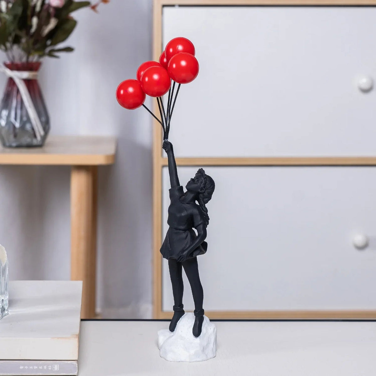 Avtoit | Sculpture of a girl with balloon in Banksy style for table decoration and creative living room decoration