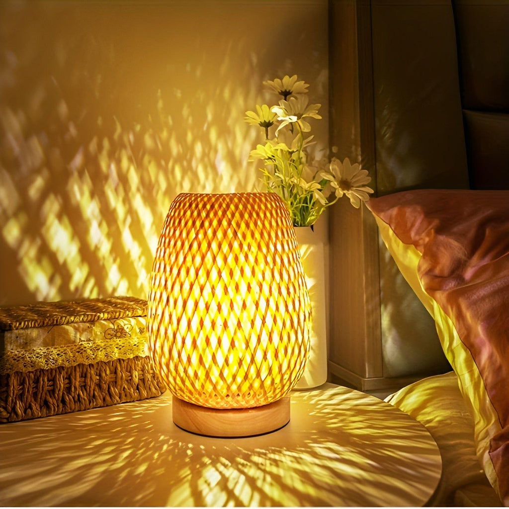 Avtoit | Aura Lamp - Bamboo USB-powered Table Lamp for the Bedroom