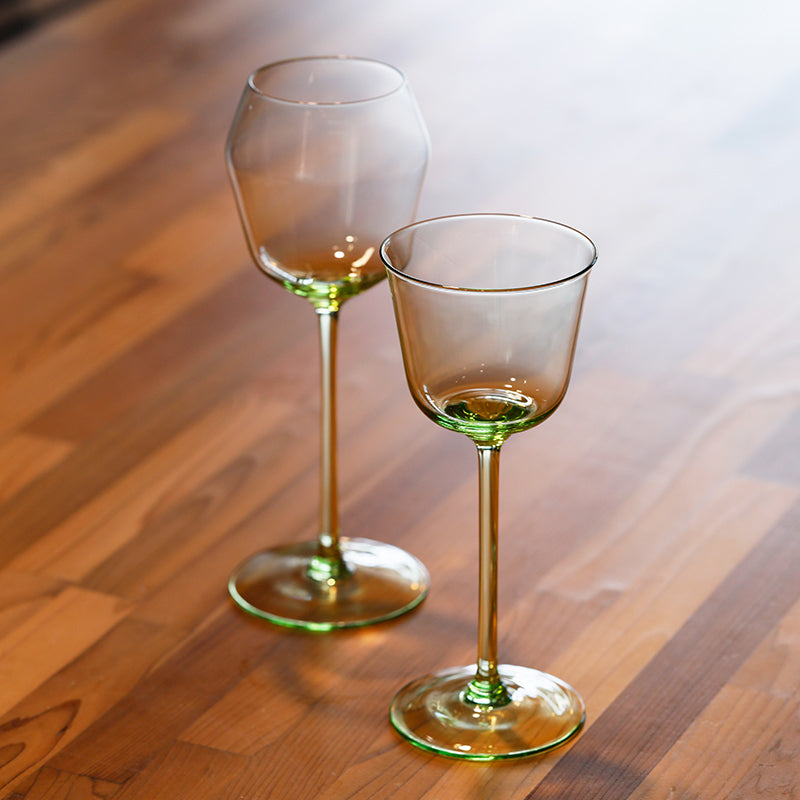 Avtoit | Bareqeth Diamond Wine Glass